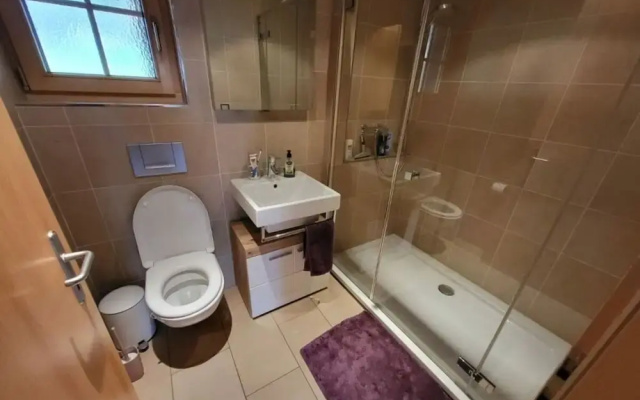 Chalet Brunnen 1st Floor