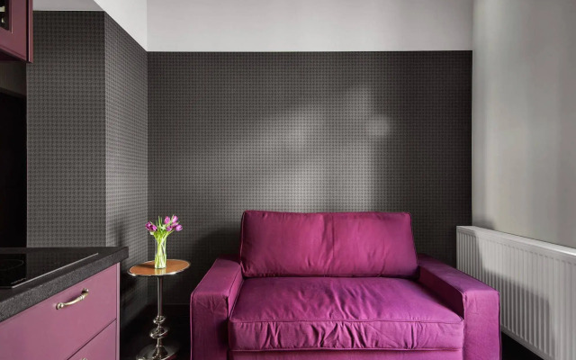 Too-good Apartments