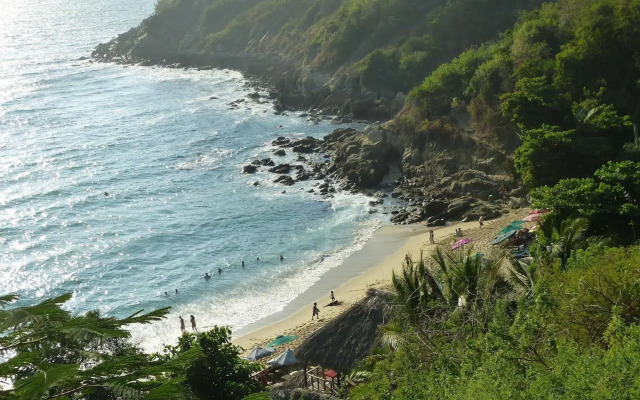 Villa Mozart y Macondo