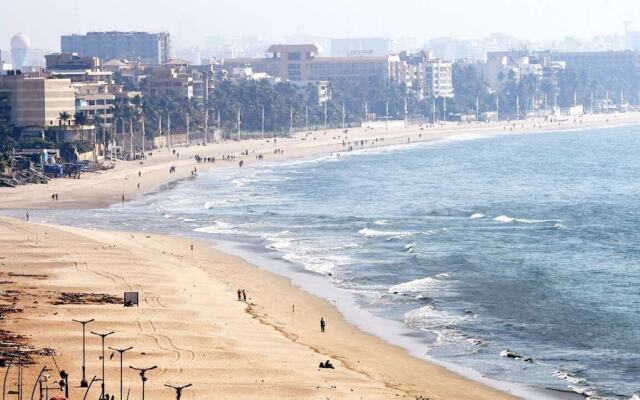 Hotel Naaz Executive Near T2 Airport