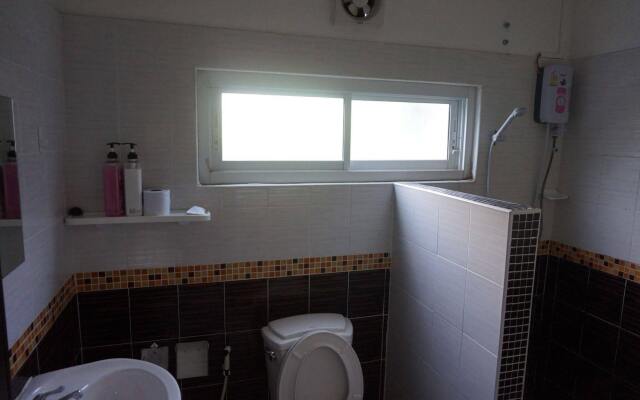 Klangmuang River Home