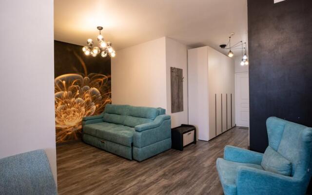 Apartments on Lenin Avenue 124A