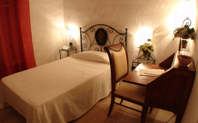 Masseria Fortificata Donnaloia