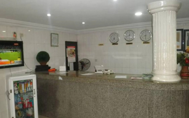 Isno Hotel