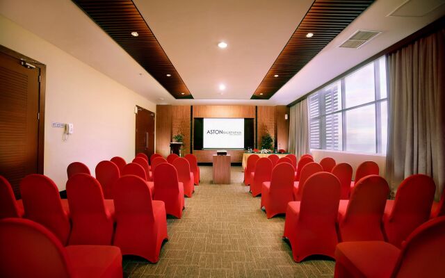 Golden Tulip Balikpapan Hotel & Suites