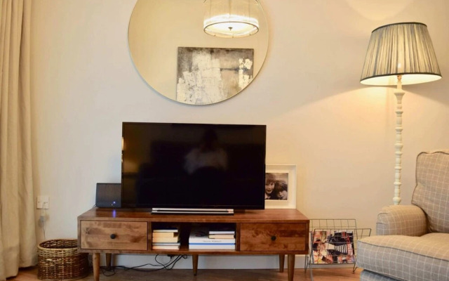 Stylish, Luxury Near Shoreditch High Street