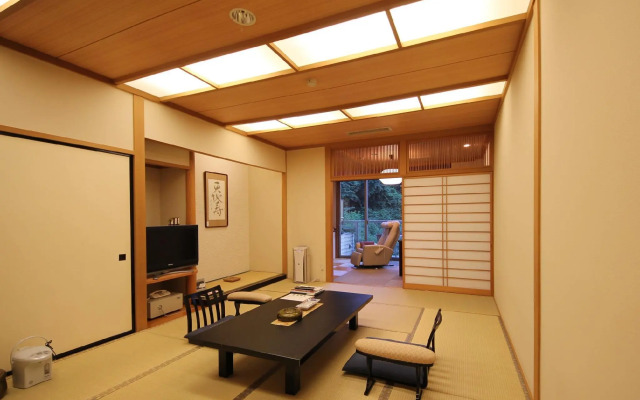 Okunoin Hotel Tokugawa