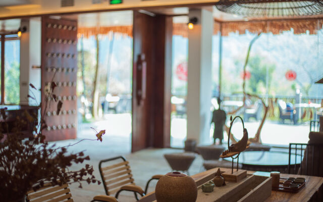 Li River Resort