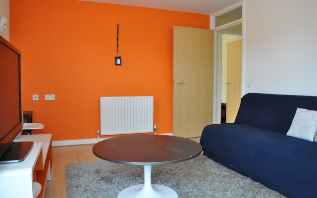 Lovely Spacious 1 Bedroom Flat in East London