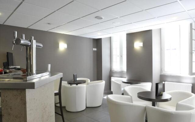 Logis Hôtel Le Commerce