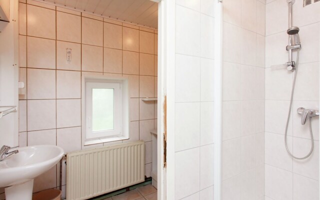 Quaint Holiday Home With Fenced Garden in Manhay