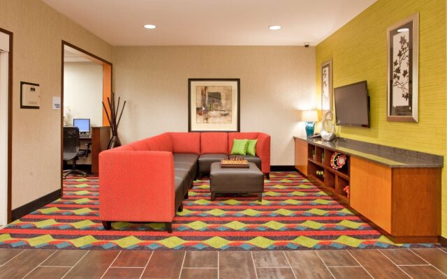 Holiday Inn Express Kearney