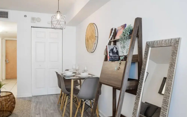 Amazing Studio Apt BRICKELL With pool