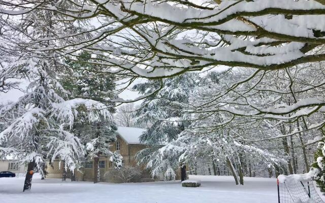 Château des Forgets Hotel