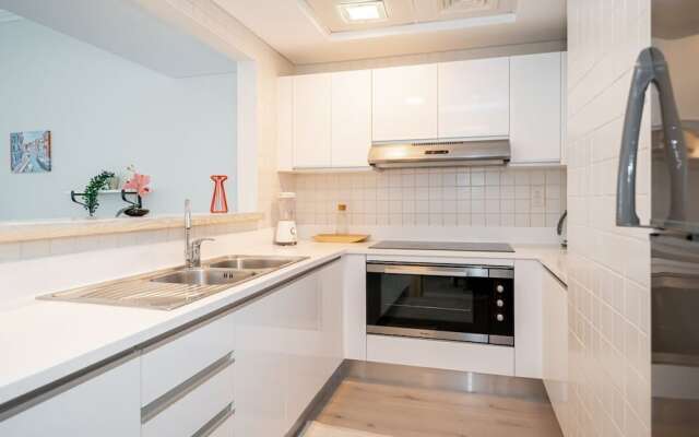 HiGuests Vacation Homes - Al Bateen