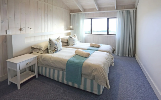 Brenton On Sea Cottages
