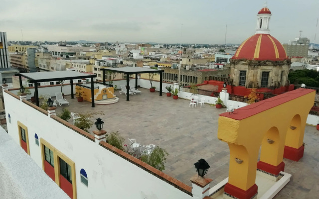 Hotel De Mendoza