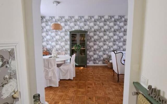 Mezzaterra 10 Tourits Accomodation