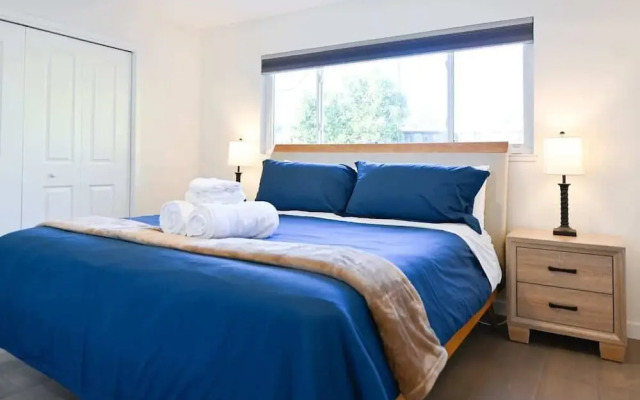 @ Marbella Lane - Exquisite Home 3BR