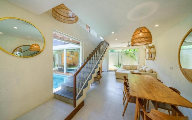 Villa Nestor - New Contemporary 3Bd Villa Next to the Beach – Balcony – Tibubeneng
