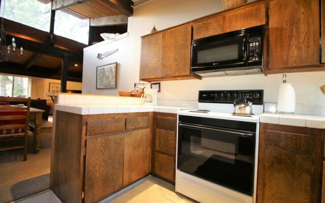 Mammoth S #129 4 Bedroom Condo