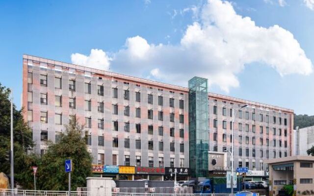 TOWO Shangpin Hotel (Shenzhen Baoan Airport Pinglushan Station)