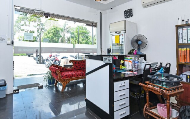 Hotel Gemilang by Oyo Rooms