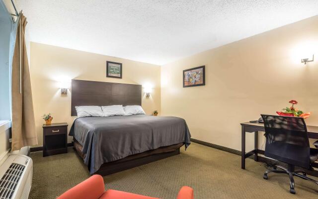 Rodeway Inn Lake George Outlets