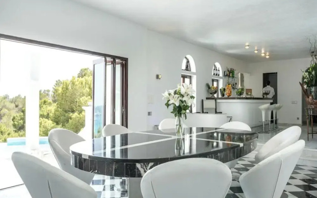 Holiday Home With Pool