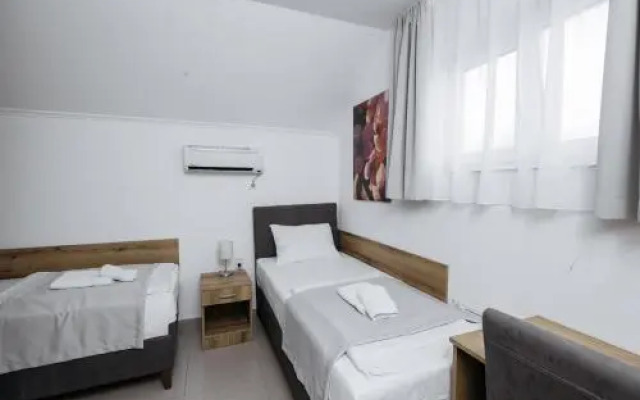 Rooms Gat