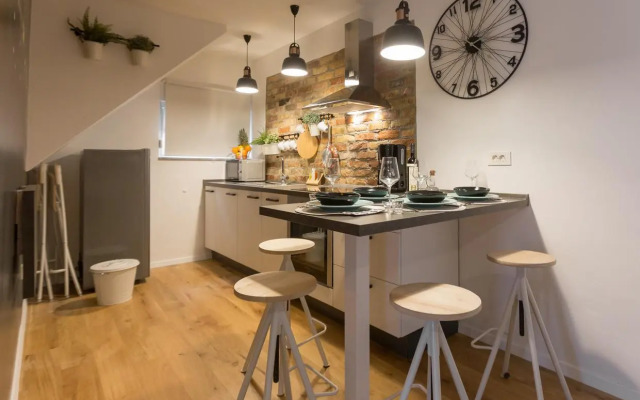 Stylish Urban Oasis