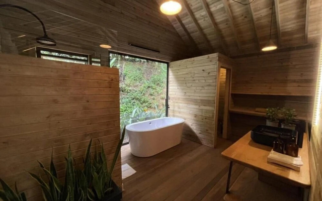 TEVA Glamping & Retreat