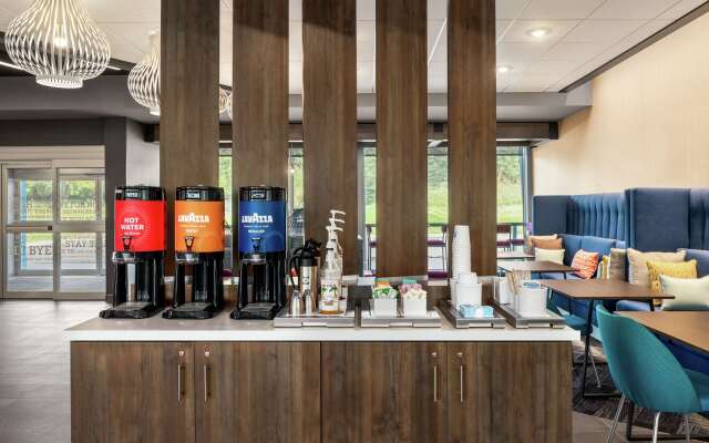 Tru by Hilton Duluth Mall Area