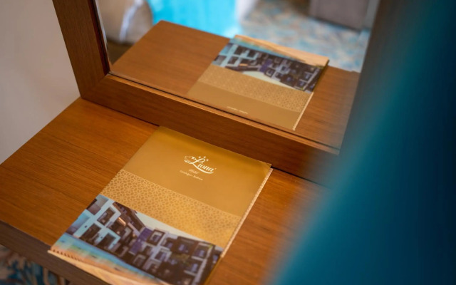 Liona Hotel