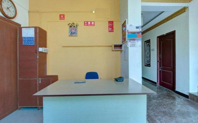 Sri Maruti Pilgrims House By OYO Rooms