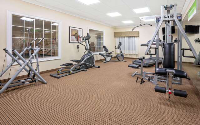 La Quinta Inn & Suites by Wyndham Houston - Magnolia