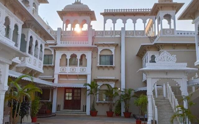 Hotel Gautam