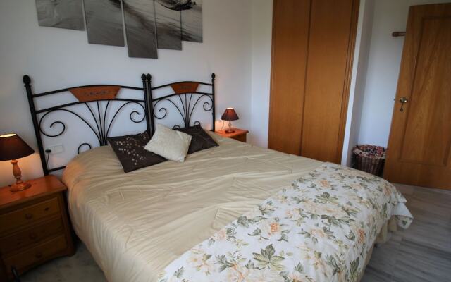 Pleasant Apartment in Empuriabrava With Balcony