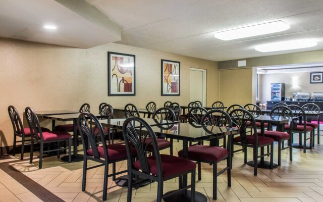 Best Western Harrisburg North Hotel