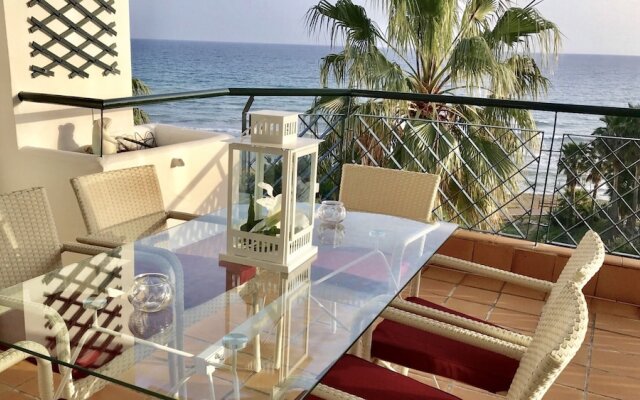 MI CAPRICHO A12 Luxury apartment on the beachfront