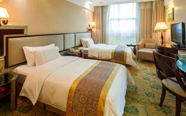 City Hotel