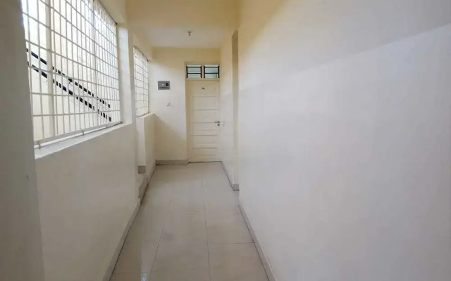 Metric Annex Hotel