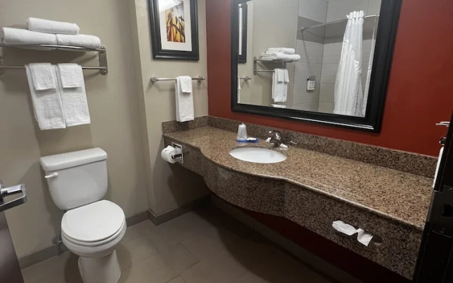 Holiday Inn Express & Suites Alva