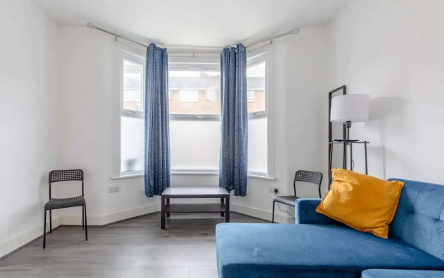Spacious & Newly Renovated 4BD House East Ham!
