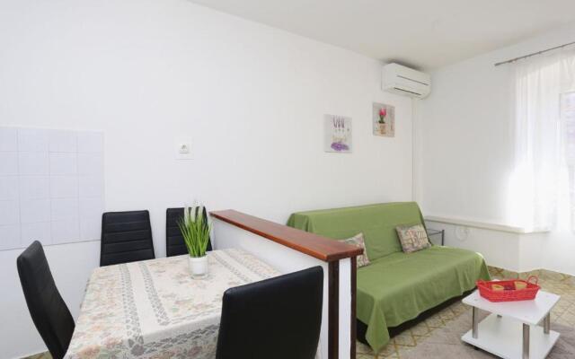Apartment Riva 1001