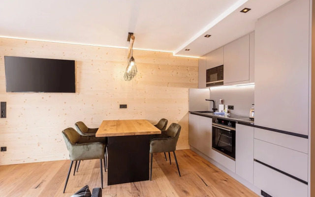 Zugspitz Suites Lermoos by ALPS RESORTS