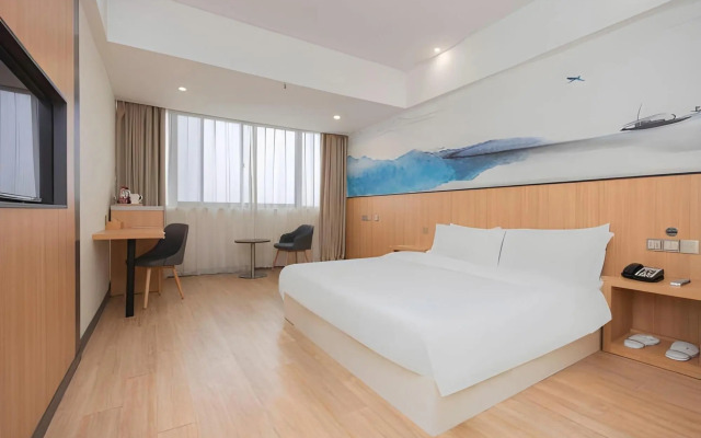 Starway Hotel at Pudong