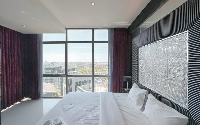 Spacious And Comfortable Living 3Br Apartment At Aryaduta Residence