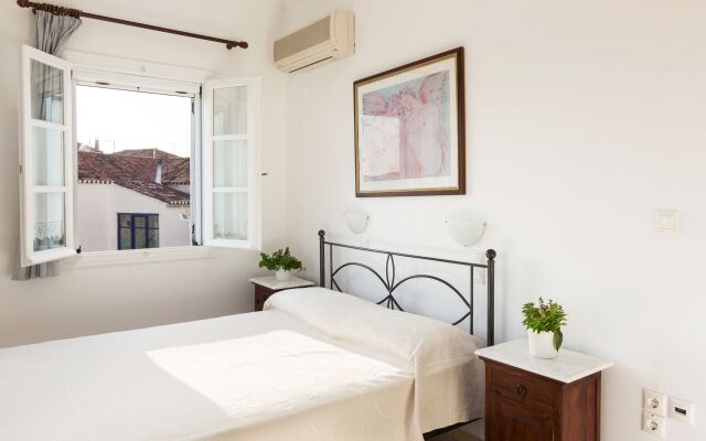Niriides Guesthouse