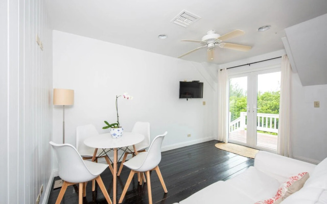 Four Points Suite by Eleuthera Vacation Rentals